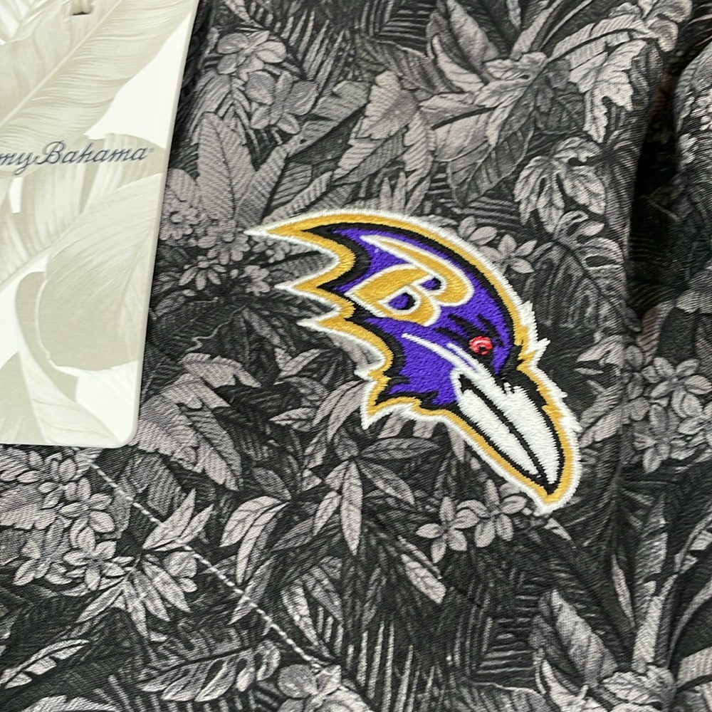 Baltimore Ravens Custom Tommy Bahama Shirt NWT XLT Hawaiian Button Down NEW - Picture 13 of 13
